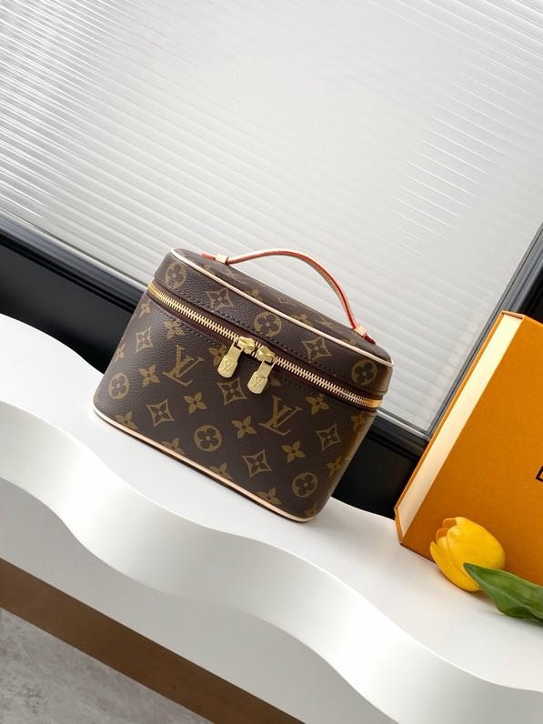 Сумка косметичка Nice Mini 20 см