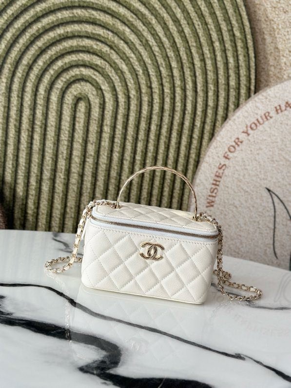 Сумка косметичка в стиле Coco Crush кожаная 17 см