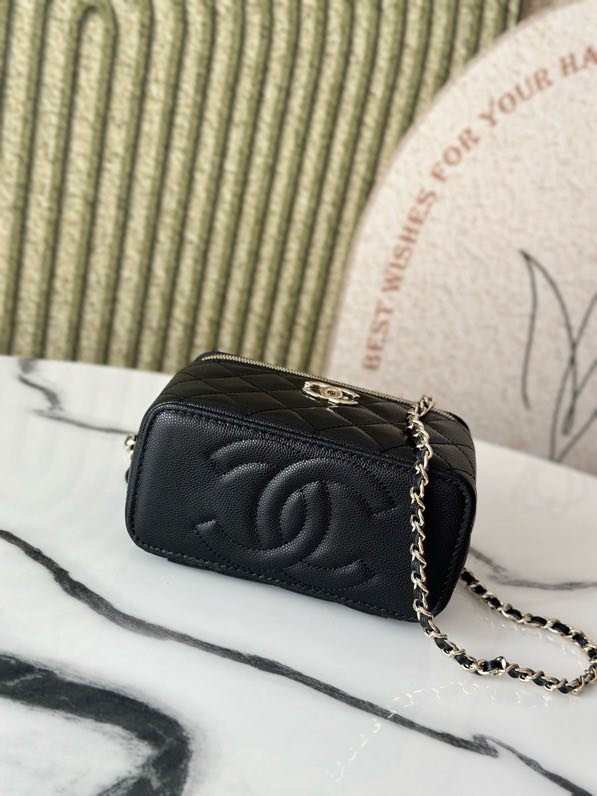 Сумка косметичка в стиле Coco Crush кожаная 17 см фото 2