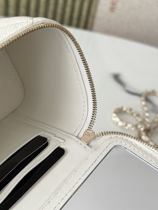 Сумка косметичка в стиле Coco Crush кожаная 17 см фото 2