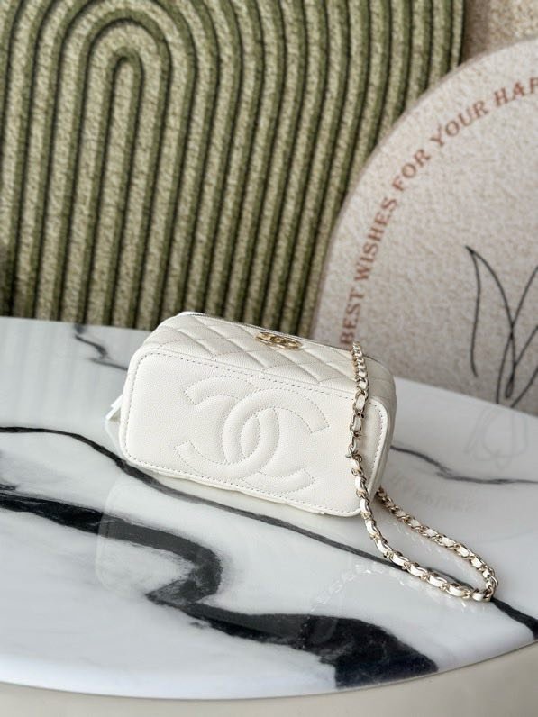 Сумка косметичка в стиле Coco Crush кожаная 17 см фото 4