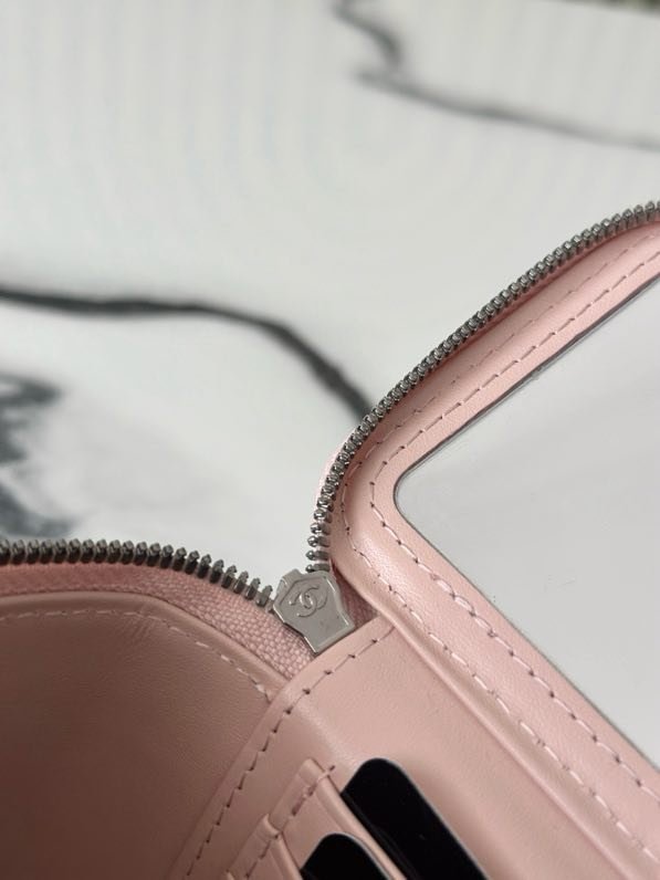 Сумка косметичка в стиле Coco Crush кожаная 17 см фото 4