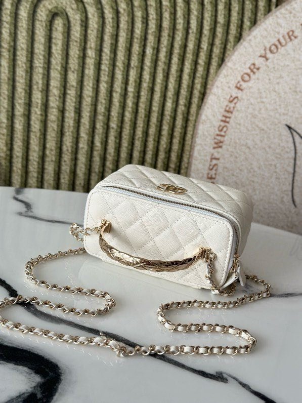 Сумка косметичка в стиле Coco Crush кожаная 17 см фото 6