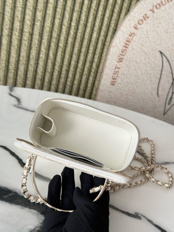 Сумка косметичка в стиле Coco Crush кожаная 17 см фото 7