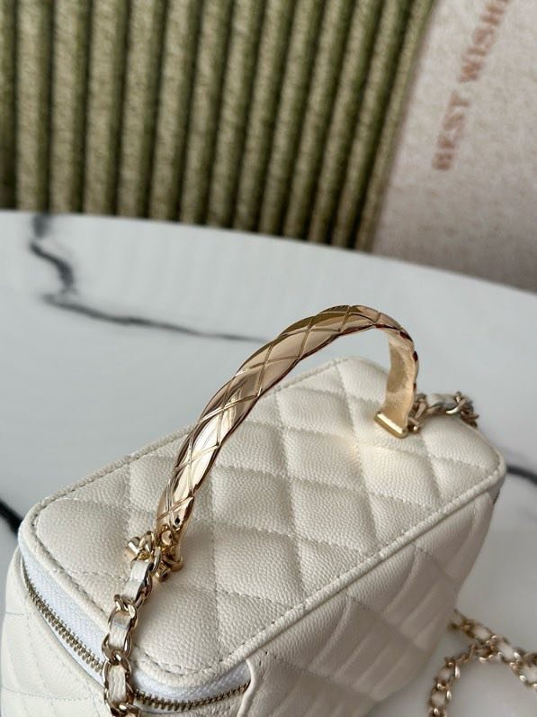 Сумка косметичка в стиле Coco Crush кожаная 17 см фото 8