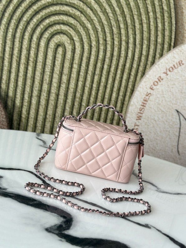 Сумка косметичка в стиле Coco Crush кожаная 17 см фото 8