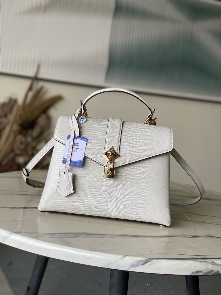 Сумка кожана Rose des Vents 27 см