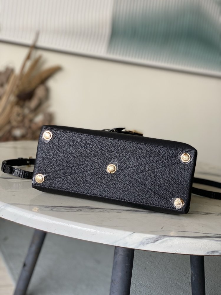 Сумка кожана Rose des Vents 27 см фото 4