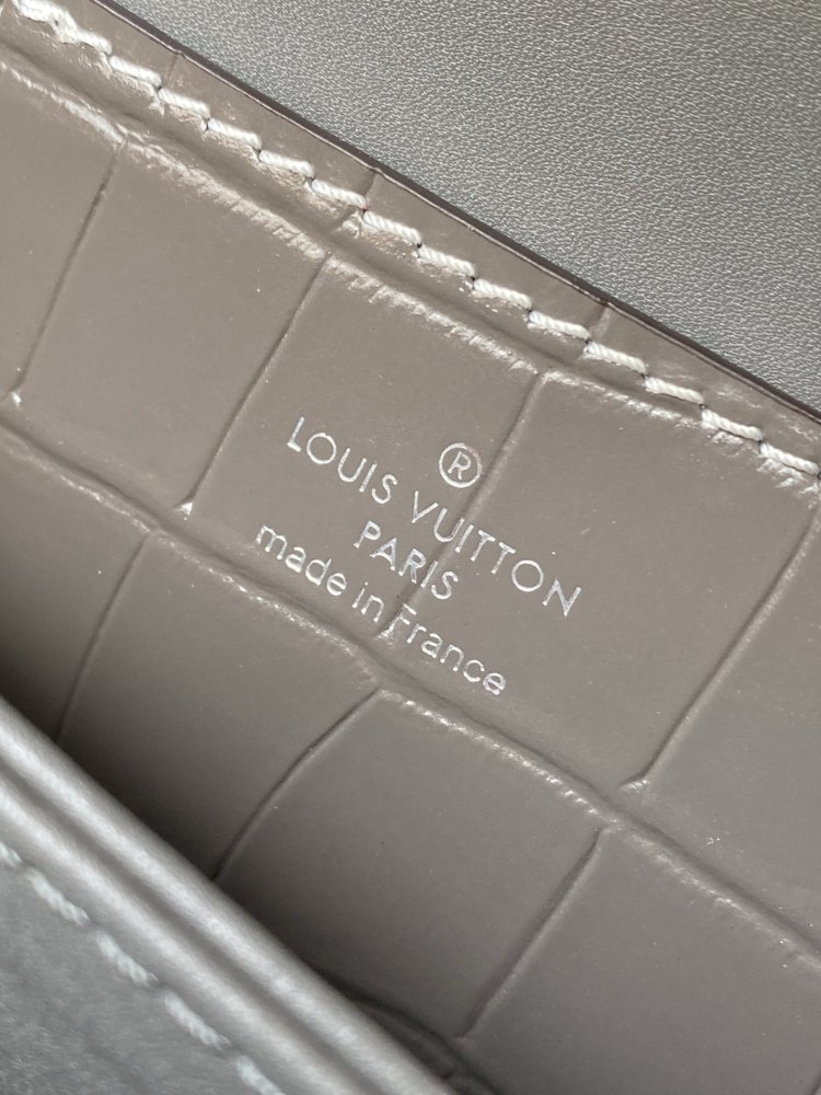 Сумка кожана Rose des Vents 27 см фото 9