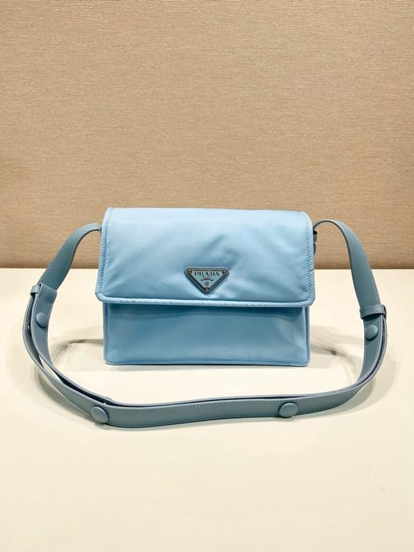 Сумка кожаная 1BD258 23 см