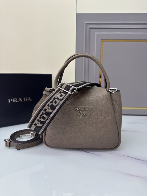 Сумка кожаная 23 см