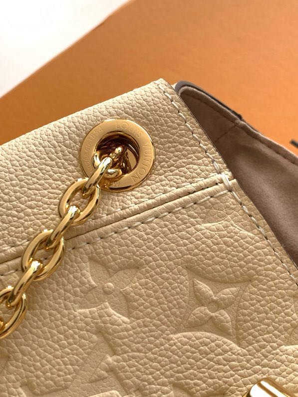 A bag leather Anytime Small 34 cm фото 3