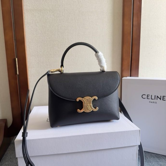 A bag leather Arc de Triomphe Kelly 20 cm