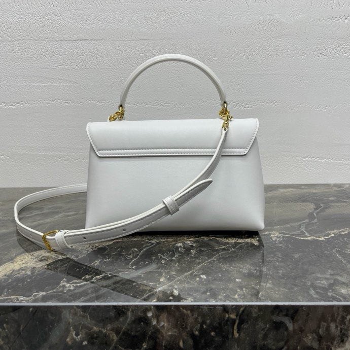 Сумка кожаная Arc de Triomphe Kelly 20 см фото 2