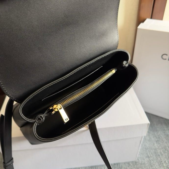 A bag leather Arc de Triomphe Kelly 20 cm фото 6