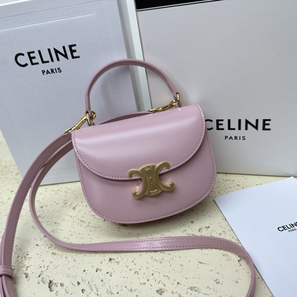 A bag leather BESACE TRIOMPHE 15 cm