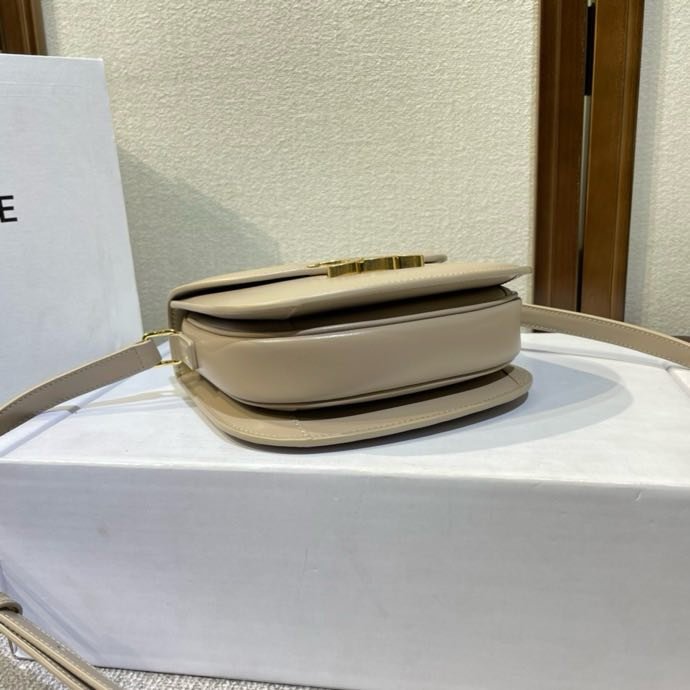 A bag leather BESACE TRIOMPHE 19 cm фото 3