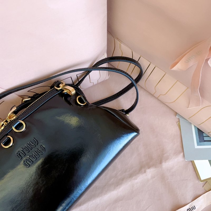 Сумка кожаная Caprice 24 см фото 5