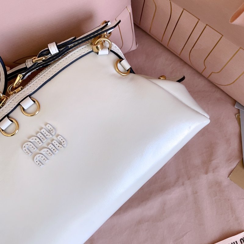 Сумка кожаная Caprice 24 см фото 6