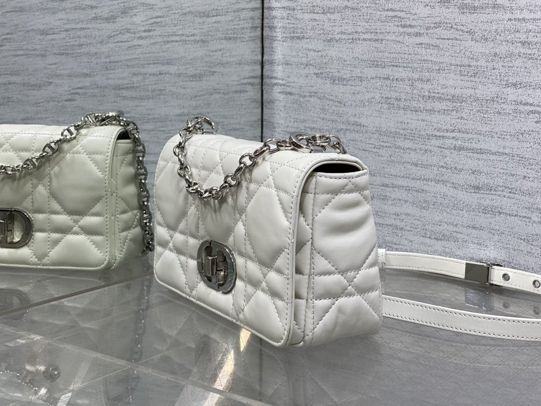 A bag leather Caro Chubby Bag 25 cm фото 6