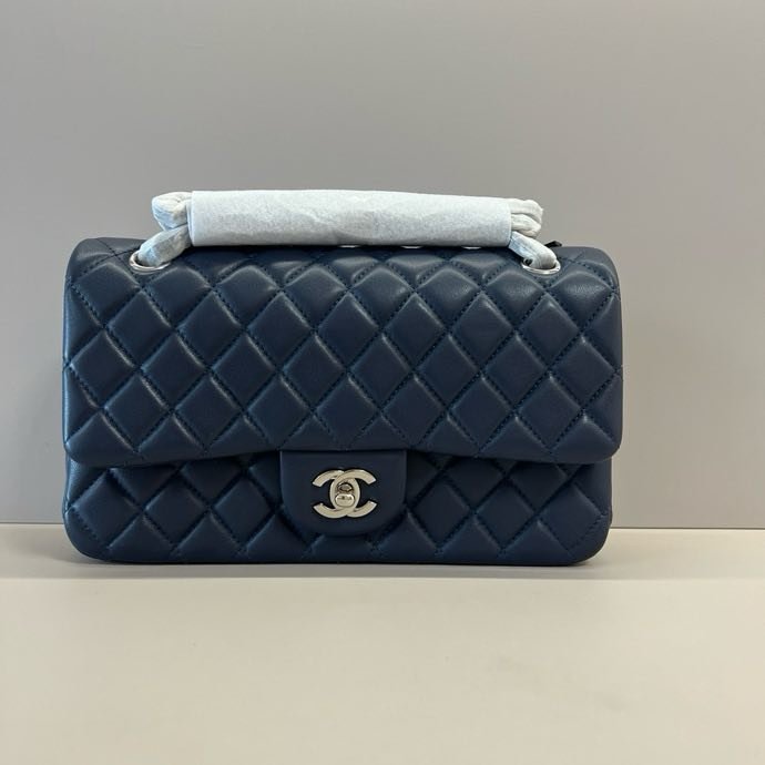 Сумка шкіряна Chanel 11.12 CF 25 см