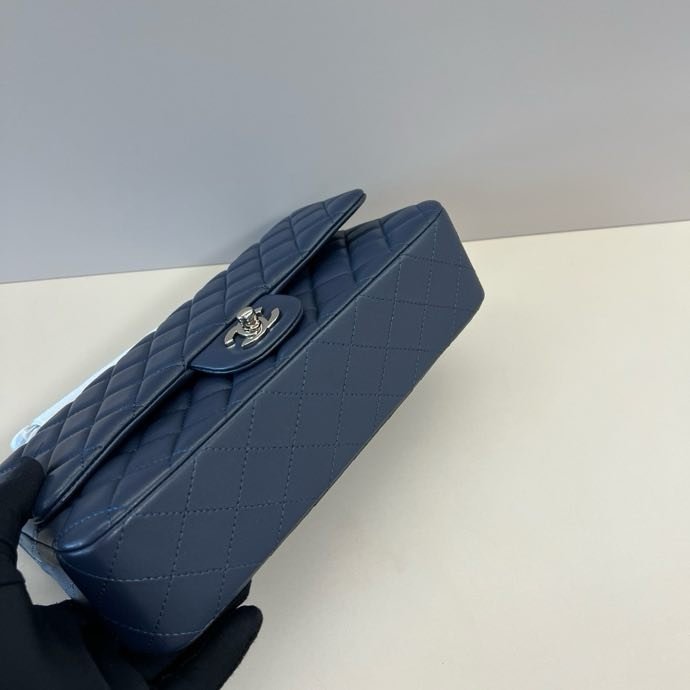 Сумка шкіряна Chanel 11.12 CF 25 см фото 2