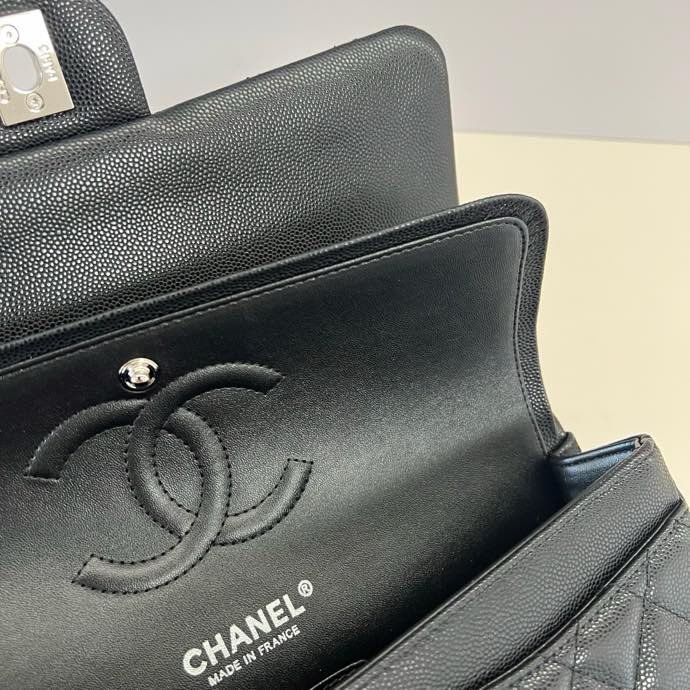 Сумка кожаная Chanel 11.12 CF 25 см фото 4