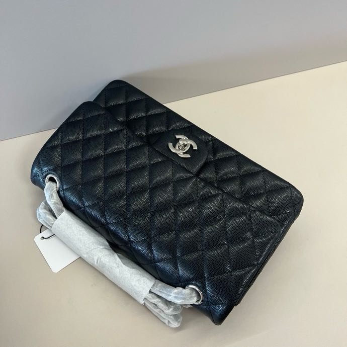 Сумка кожаная Chanel 11.12 CF 25 см фото 7