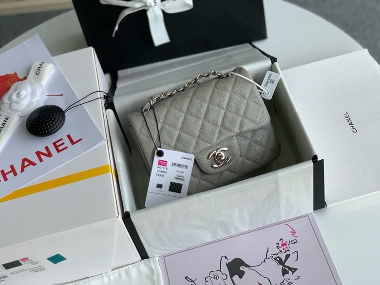 Сумка кожаная Chanel 11.15 CF 17 см фото 2