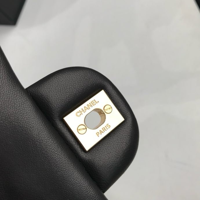 A bag leather Chanel 11.15 CF 17 cm фото 2