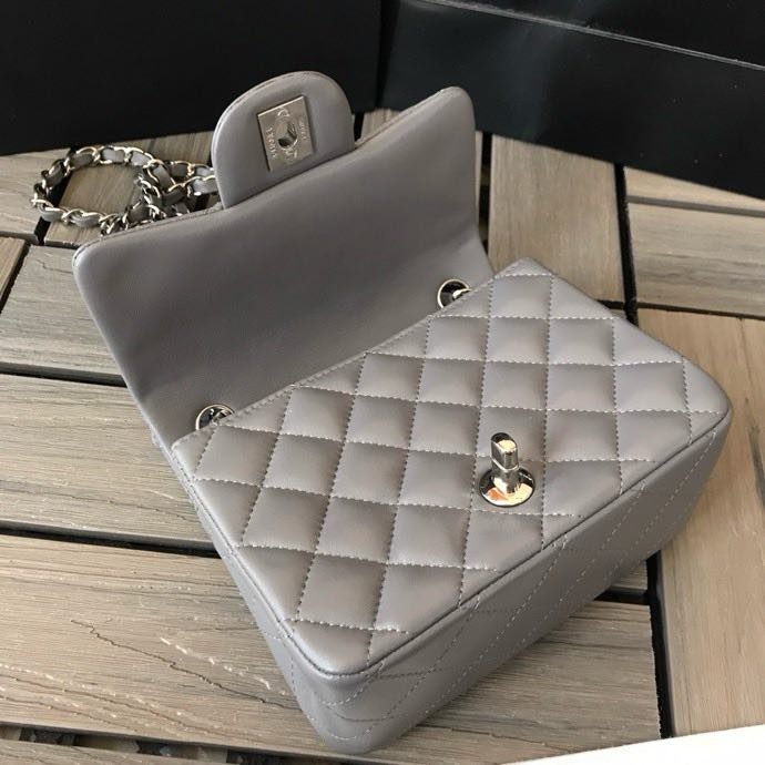 Сумка шкіряна Chanel 11.15 CF 17 см фото 4