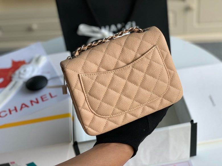 Сумка кожаная Chanel 11.15 CF 17 см фото 6