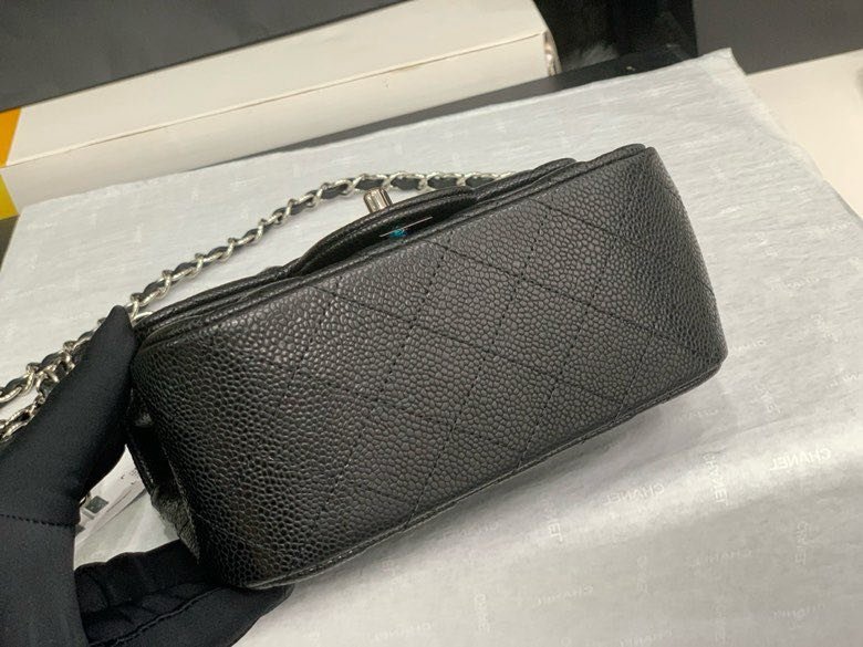 Сумка кожаная Chanel 11.15 CF 17 см фото 6