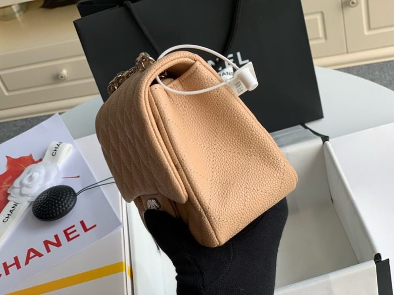 Сумка кожаная Chanel 11.15 CF 17 см фото 8