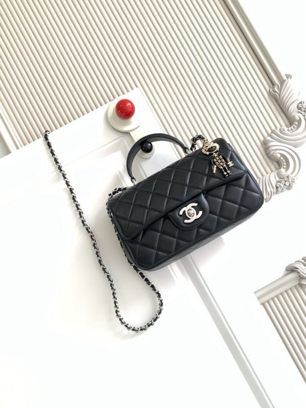 Сумка шкіряна Chanel 21K Mini CF handle AS2431 20 см фото 2