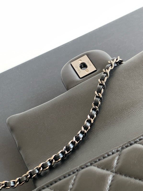 Сумка кожаная Chanel 21K Mini CF handle AS2431 20 см фото 4