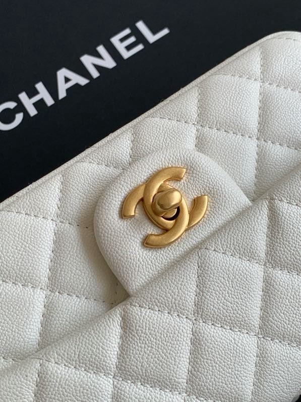 Сумка кожаная Chanel 21K Mini CF handle AS2431 20 см фото 8