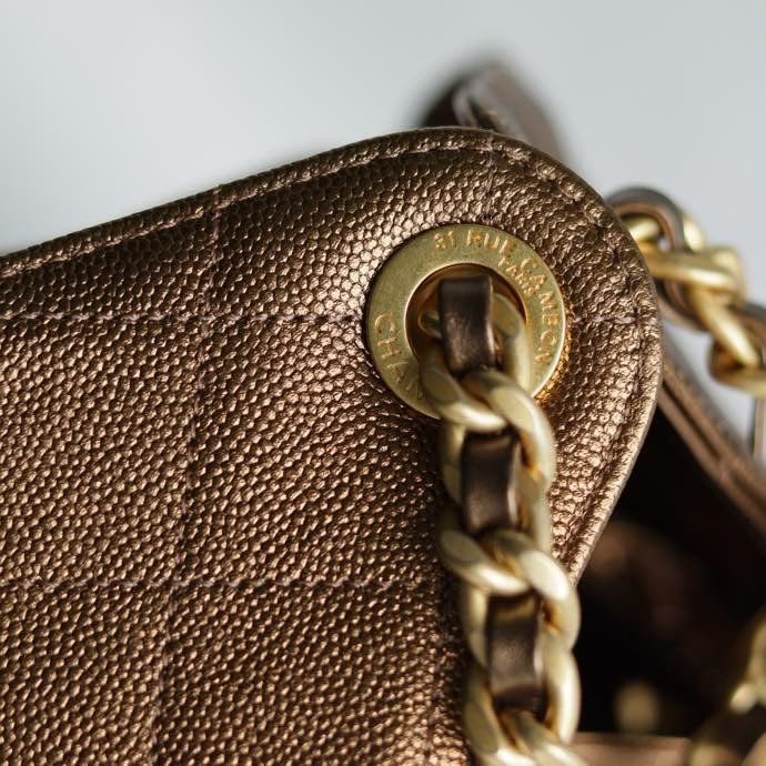 A bag leather CHANEL 25 Small фото 2