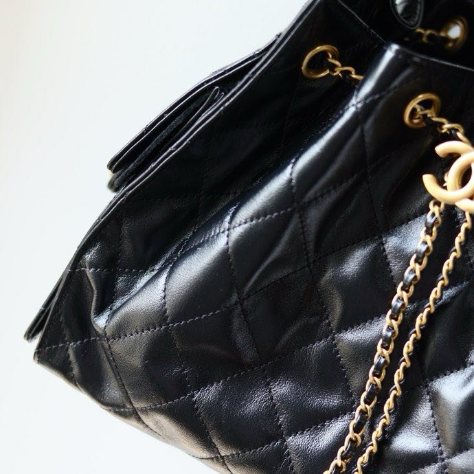 A bag leather CHANEL 25 Small фото 3