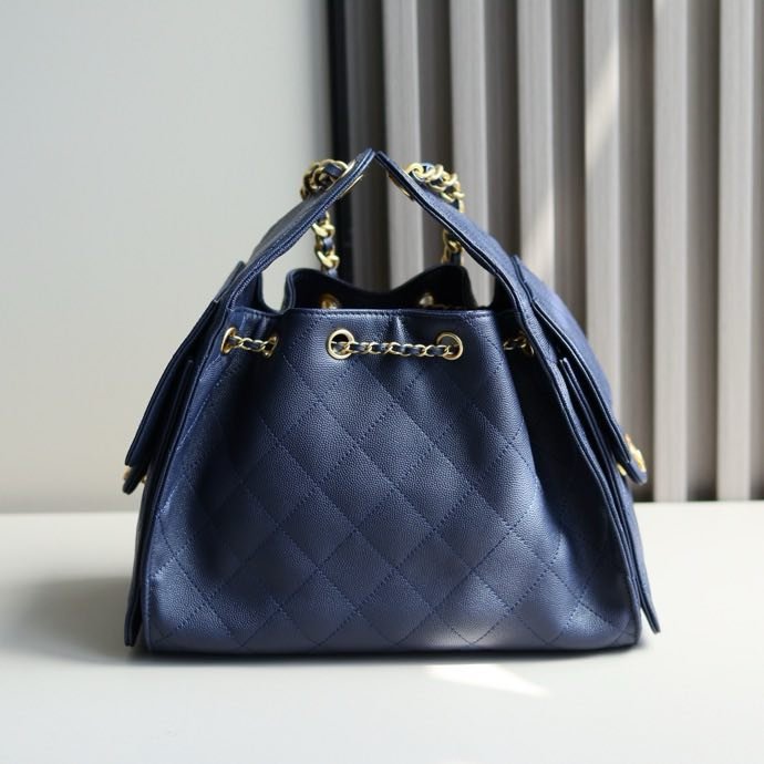 A bag leather CHANEL 25 Small фото 6
