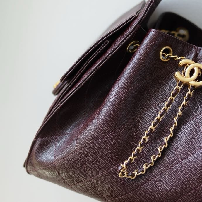 A bag leather CHANEL 25 Small фото 7