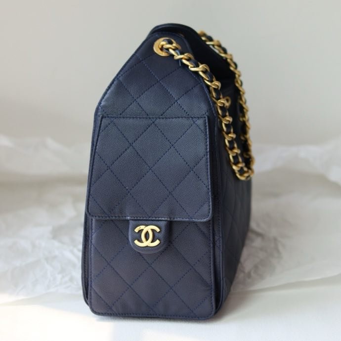 A bag leather CHANEL 25 Small фото 8