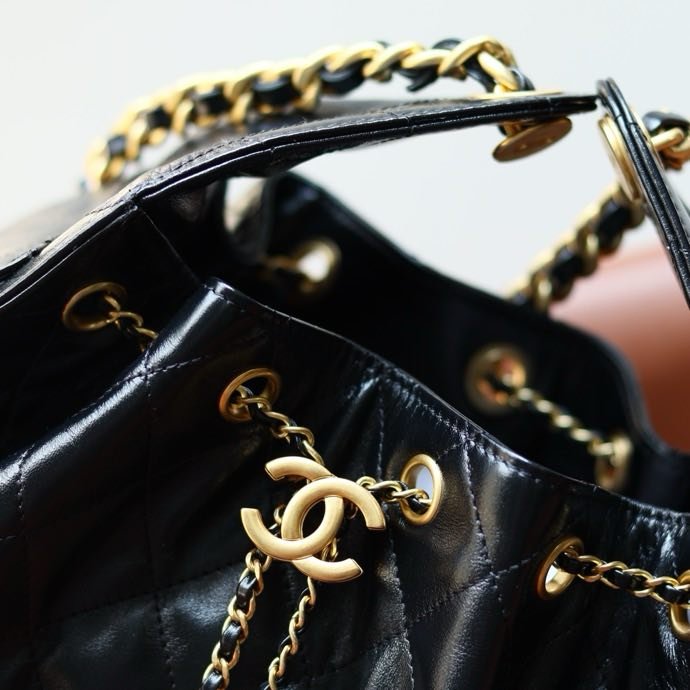 A bag leather CHANEL 25 Small фото 9