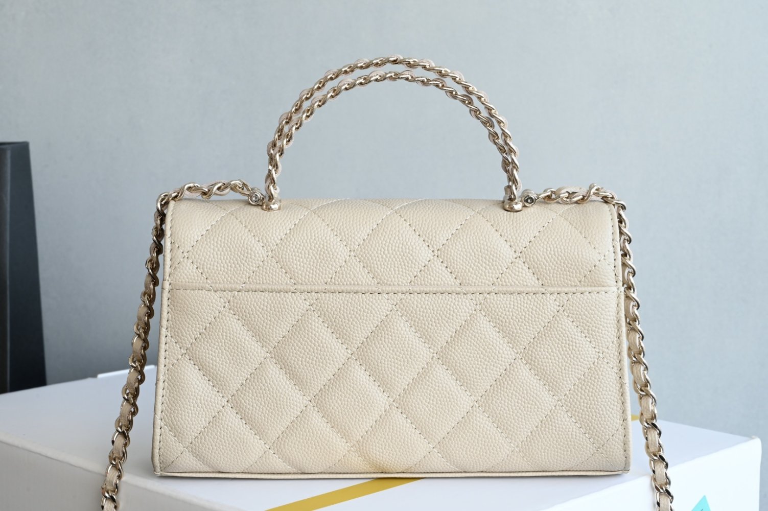 Сумка кожаная Chanel 25S 18 см фото 2