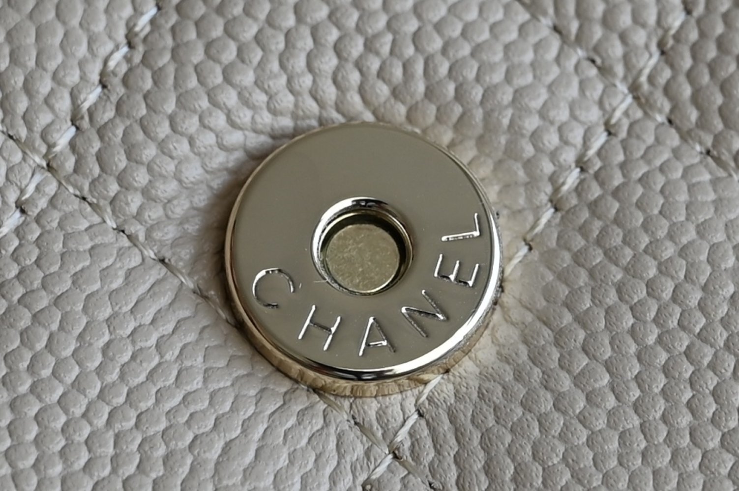 Сумка кожаная Chanel 25S 18 см фото 7