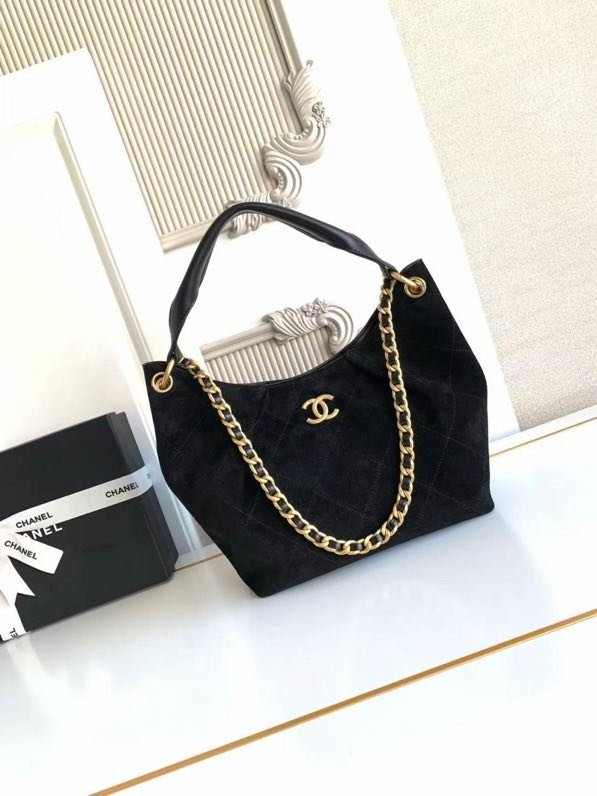 Сумка кожаная CHANEL 26C