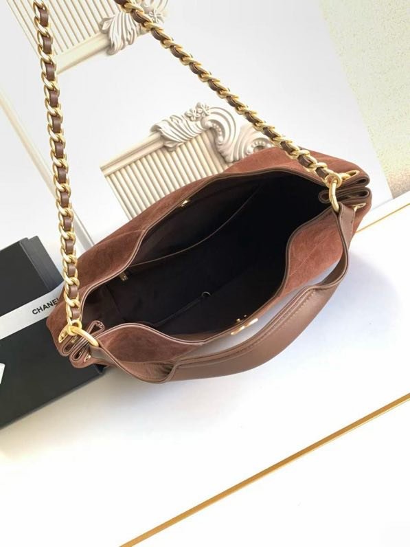 Сумка кожаная CHANEL 26C фото 9