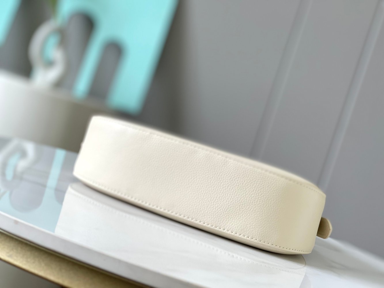 Сумка шкіряна через плече 26 см фото 4