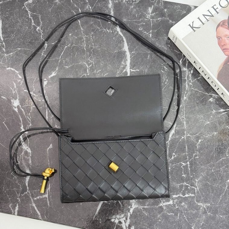 Сумка кожаная через плечо Andiamo 19 см фото 4