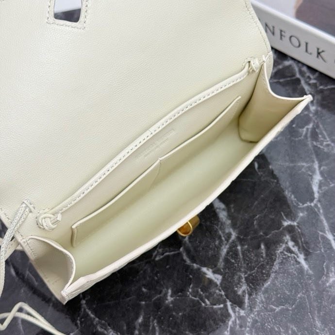 Сумка кожаная через плечо Andiamo 19 см фото 5